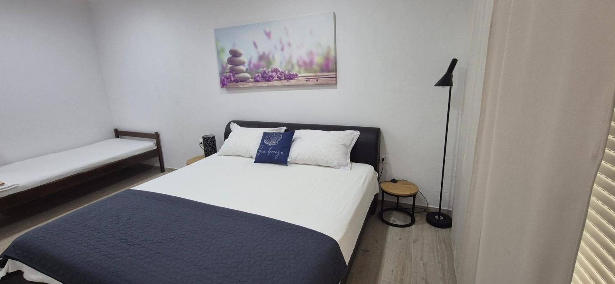 Rooms Lanterna Metajna Room photo